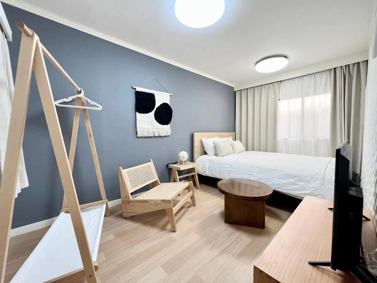 Tranquil House With 3 Bedrooms 7Min To Metro Straight To Shinjuku And Shibuya Tokyo Japan